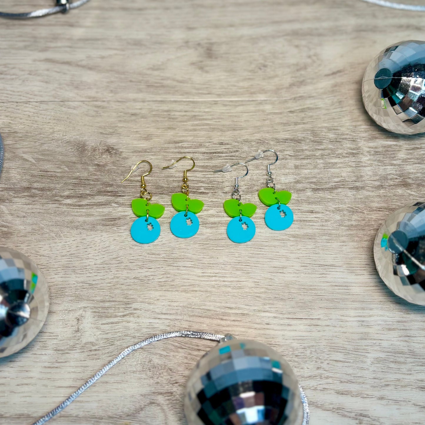BlueBERRY Cute Dangle - Acrylic Earrings