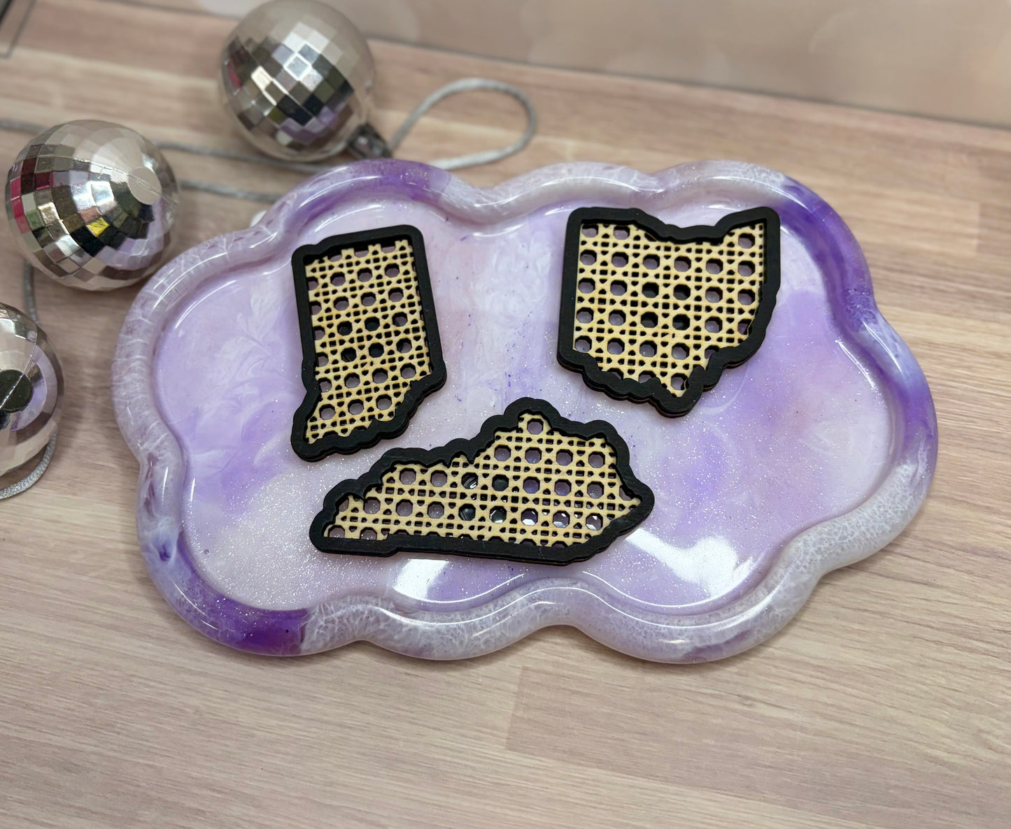 Rattan State Magnets